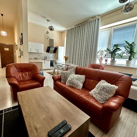 Princess Main Square Apartment Poprad Extérieur photo