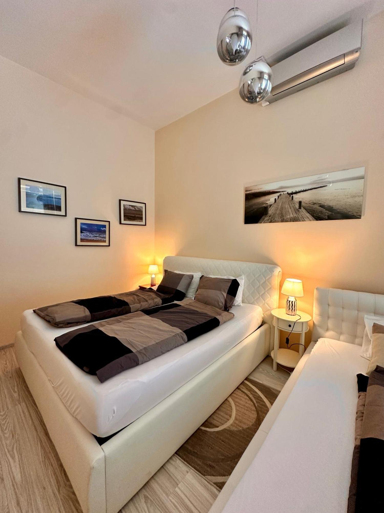 Princess Main Square Apartment Poprad Extérieur photo