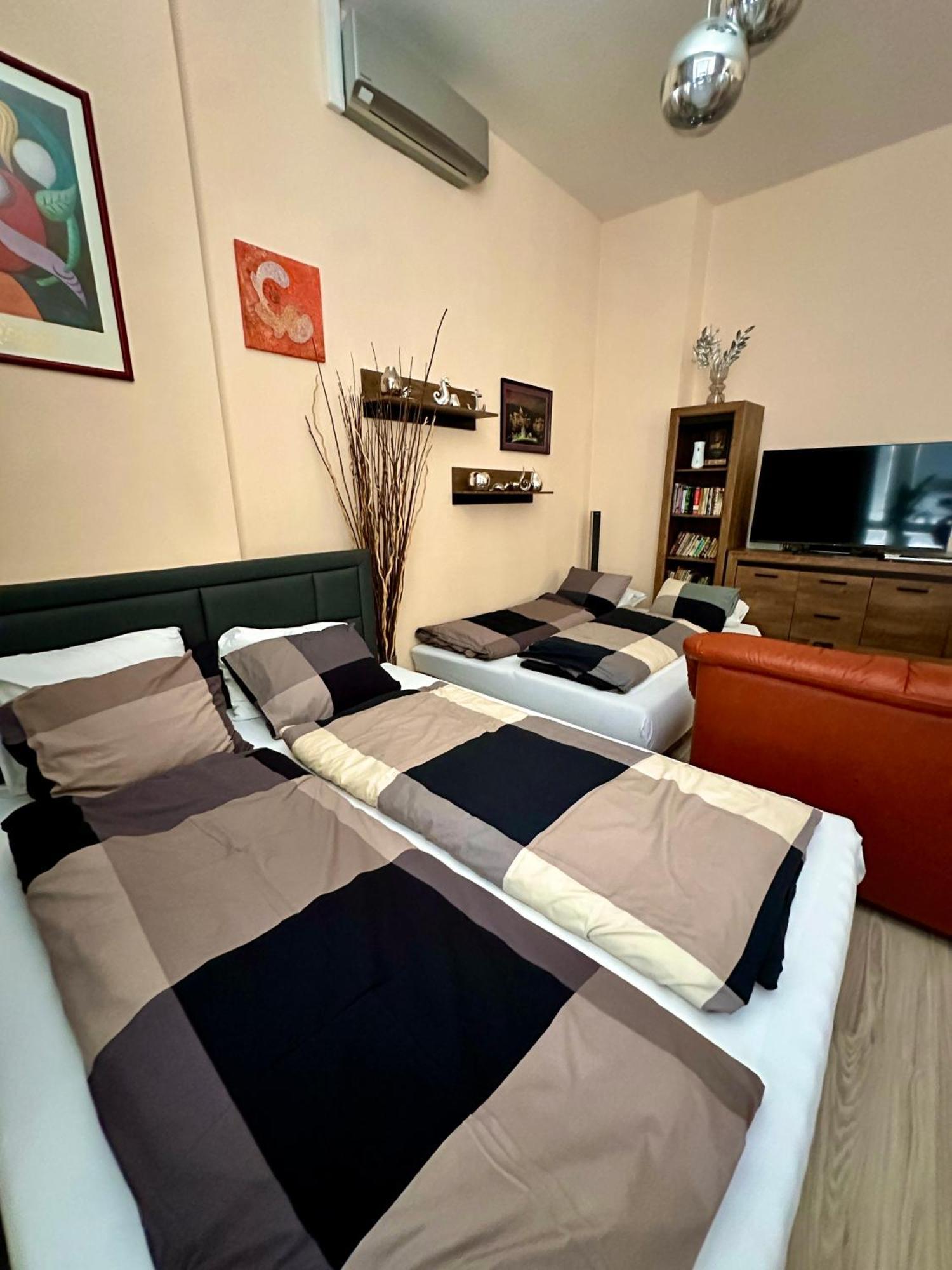 Princess Main Square Apartment Poprad Extérieur photo
